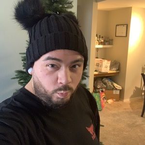 Meet your Posher, Aaron